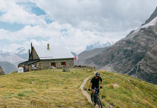 Mountainbiken im Zmutttal, rund um die Schönbielhütte