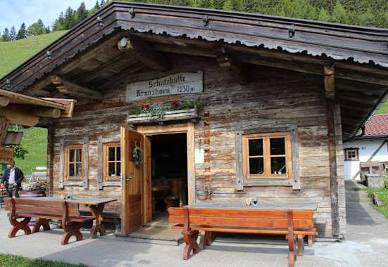 Außenansicht Kranzhorn Alm 