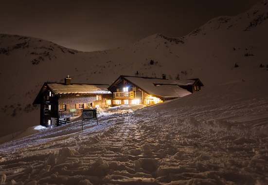 Schwarzwasserhütte
