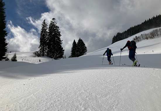 Aufstieg zum Girenkopf