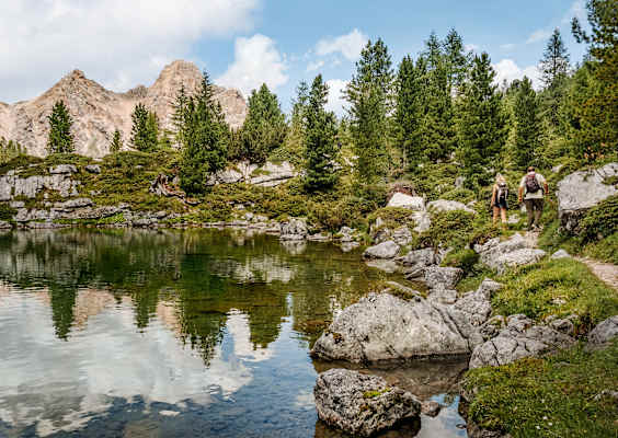 Eisengabelspitze im Gadertal mit Grünsee im Vordergrund