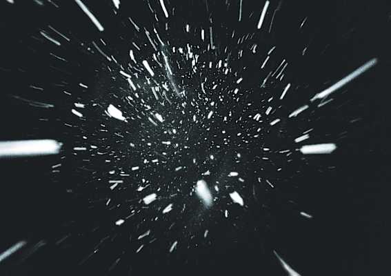 Nächtlicher Schneefall in St. Anton 