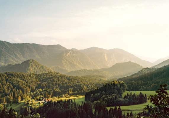 Märchenhafter Ausblick auf das Mariazellerland.