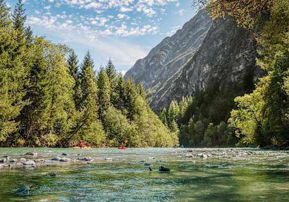 Blick auf die Lech auf der Fahrt von Steeg nach Häselgehr