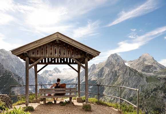 Blick auf Rheintal, Hochblassen und Alpspitz