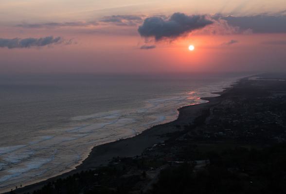 Sonnenuntergang in der Nähe von Yogyakarta