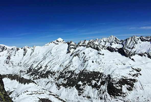 Das Panorama der Urner Alpen in der Schweiz