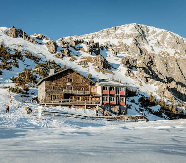 das Carl-von-Stahl-Haus in den Berchtesgadener Alpen