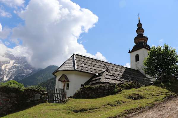 Bergsteigerdorf Jezersko Slowenien
