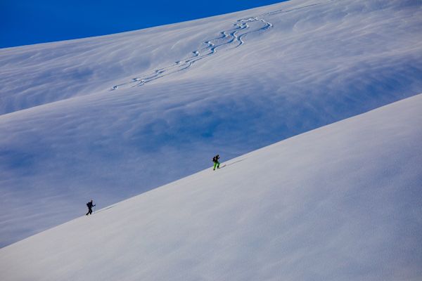 OMVEGEN TIL HELVETESTINDEN