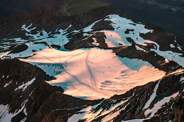 Zelte an der Tête Rousse im Abendrot