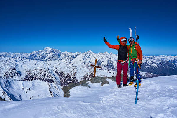 Schweiz: Michi Evans und Vreni vom Berg am Grand Combin de Valsorey