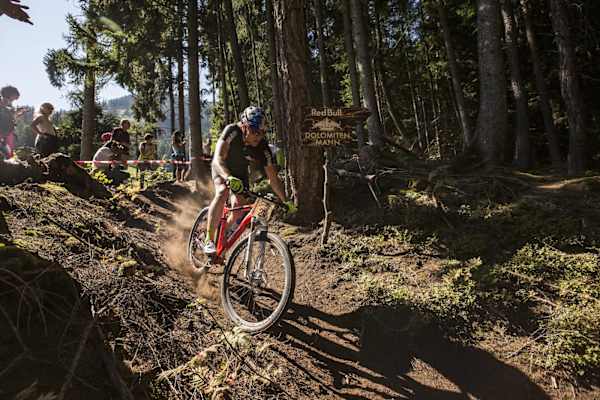 Red Bull Dolomiten Mann 2015 Benjamin Karl
