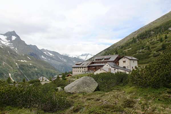 Die Unterkunft: Die traditionsreiche Berliner Hütte im Zillertal