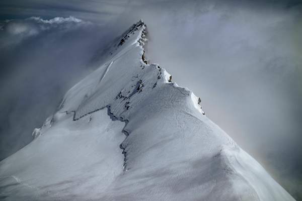 7 European Summits: Dufourspitze