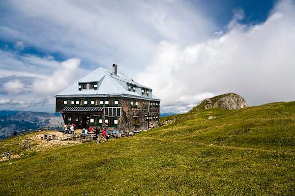 Die Reichensteinhütte (2.128 m) in den Ennstaler Alpen