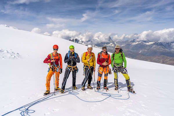 Team-Alpin bei der Monte-Rosa-Hütte