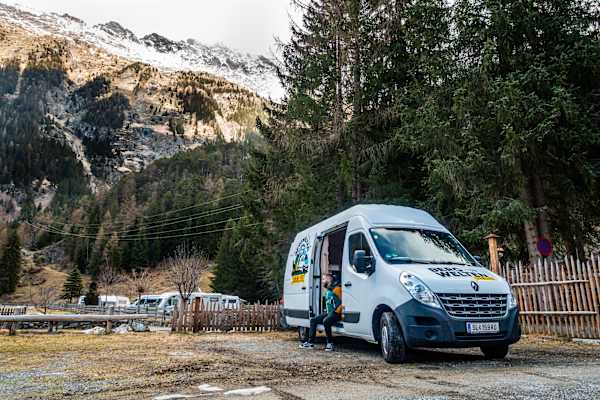 Van im Ötztaler Naturcamping