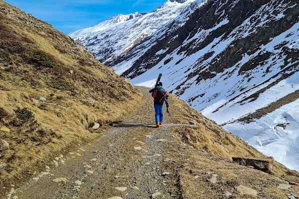 Bei der Abfahrt zwischen Martin-Busch-Hütte und Vent
