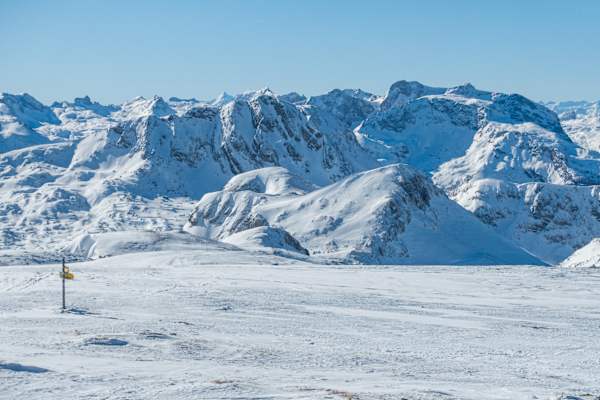 Am Gipfel des Schneibsteins mit Blick zum Steinernen Meer