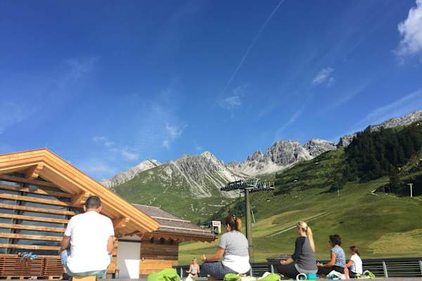 Yoga am Gampen in St. Anton