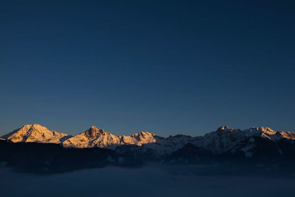 Morgenstimmung in Admont: Gesäuse-Gipfel