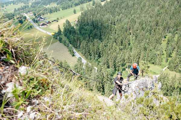 Bergwelten mein erster Klettersteig Ramsau am Dachstein