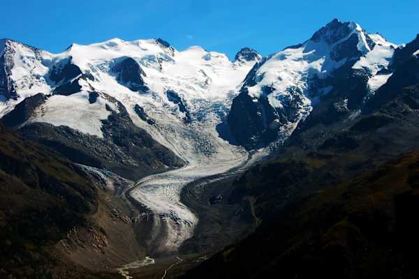 Schweiz: Berninamassiv mit Piz Bernina und Morteratschgletscher