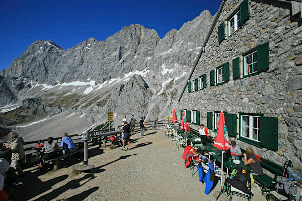Dachstein-Südwand Hütte