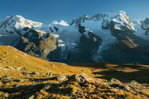 Walliser Alpen: Dufourspitze, Lyskamm, Breithorn und Gornergletscher