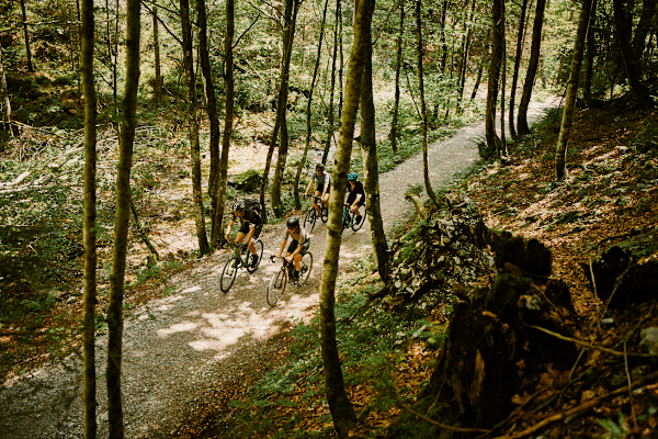 Gravel Biken im Grenzgebiet zwischen dem Chiemgau, dem Salzburger Land und Tirol.