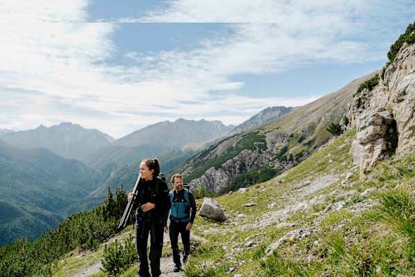 Tiere wie Steinböcke, Gämsen, Hirsche oder Murmeltiere lassen sich im Schweizer Nationalpark häufig beobachten.