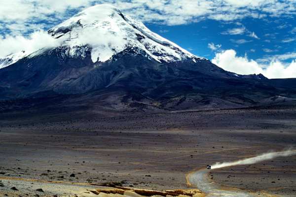 Der 6.267 m hohe Chimborazo in Ecuador