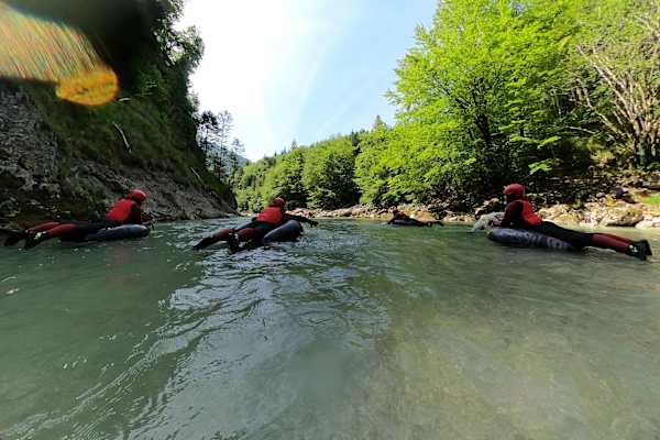 Schlauchreiten auf der Brandenberger Ache