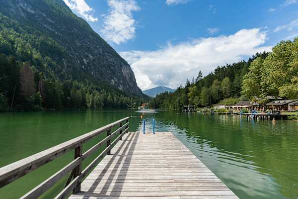 Der Steg am Tristacher See