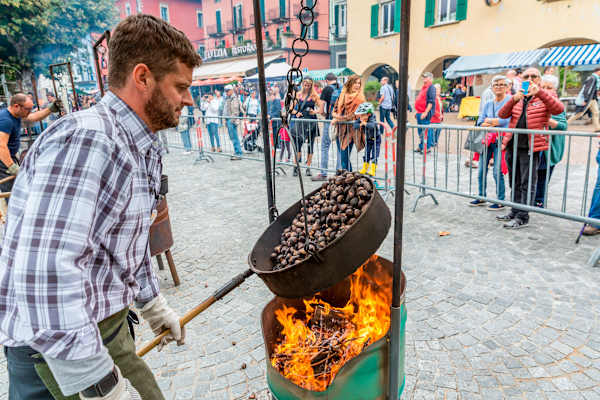Kastanienfest (Castagnata) in Ascona