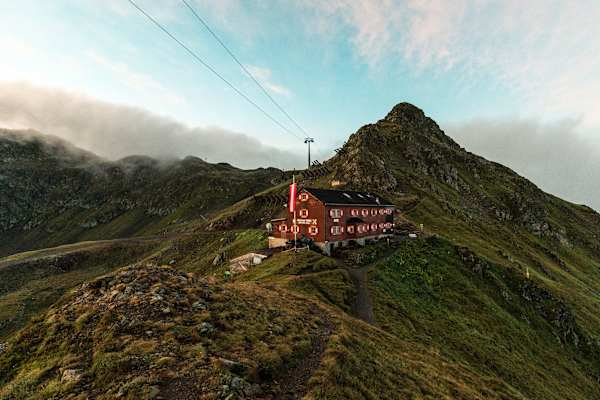 Die Wormser Hütte im Verwall in Vorarlberg (Österreich)