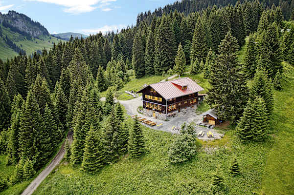 Die Wannenkopfhütte in den Allgäuer Alpen bietet einen jährlichen Jodelworkshop.
