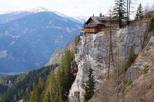 Osttirol: Dolomitenhütte in den Lienzer Dolomiten