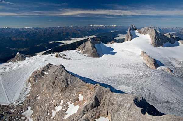 Am Gipfel des Gjaidsteins