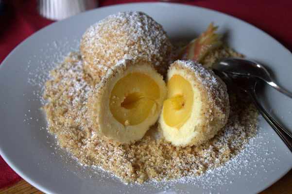 Marillenknödel der Adolf-Nossberger-Hütte in Kärnten