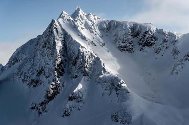 „Nadine Wallner – Tiefschnee am Arlberg“