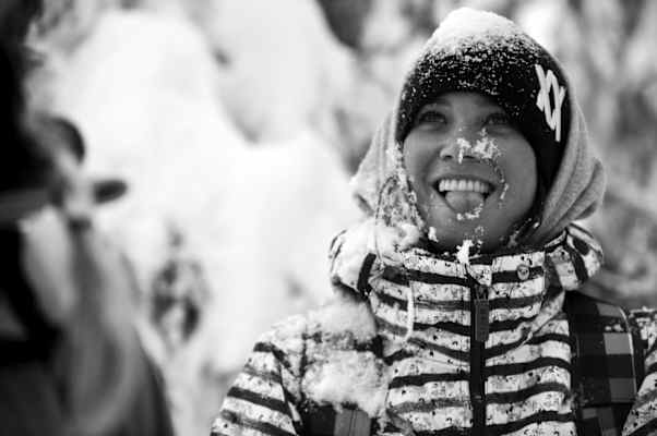 Maria Kuzma: Snowboarderin. Aufgewachsen in Papua Neuguinea, lebt in Neuseeland und fährt 2019 auf der Freeride World Tour mit.