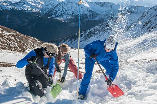 Lawinencamp Safety Days Spielberghaus