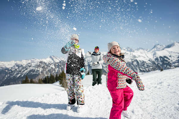 Spaß in Schnee