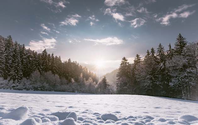 Naturschnee vom Feinsten, viel Ruhe und schöne Aussichten in der Silberregion Karwendel.