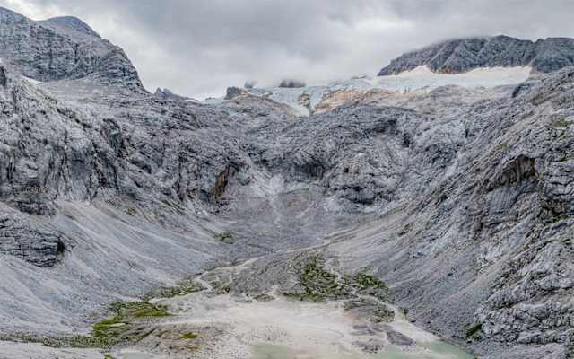 Gletscherschwund: Der Dachstein-Gletscher im Jahr 2024