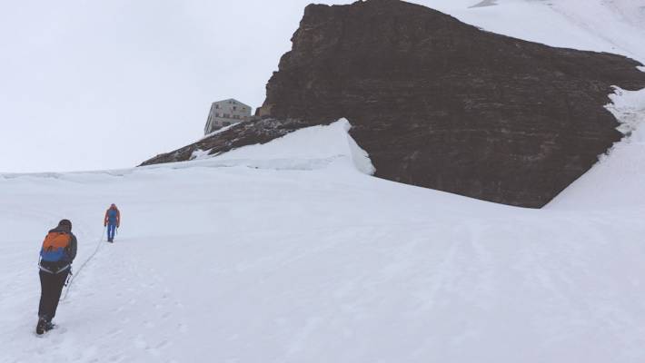 Die Mönchsjochhütte. Geschafft.