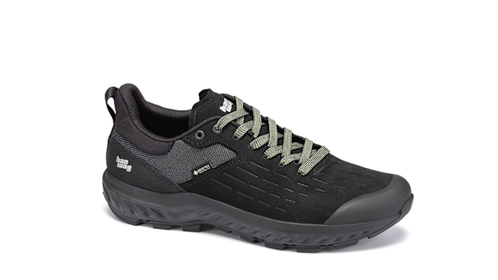 Der Kaduro Low GTX in Schwarz mit weißen Hintergrund.