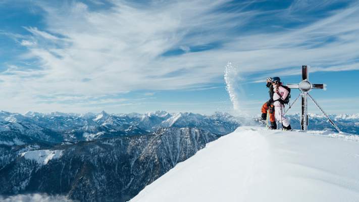 Am Gipfel mit herrlichem Ausblick